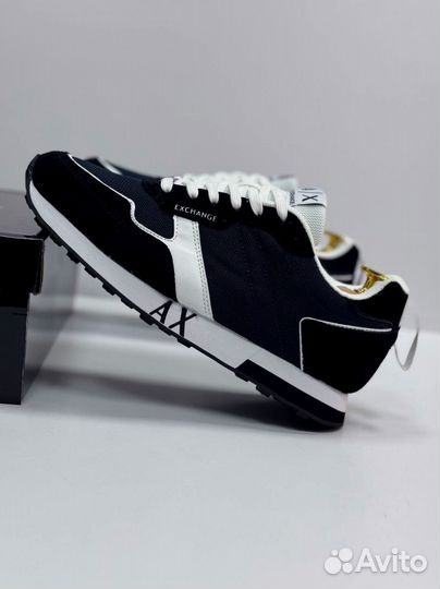 Кроссовки Armani комфортные