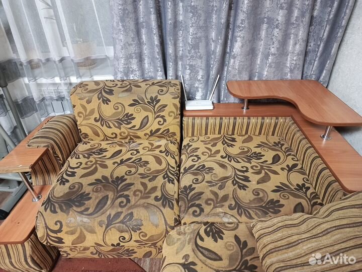 Угловой диван бу