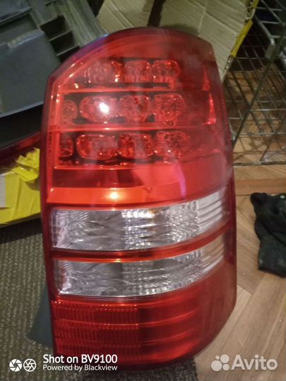 Задний стопы тойота виш