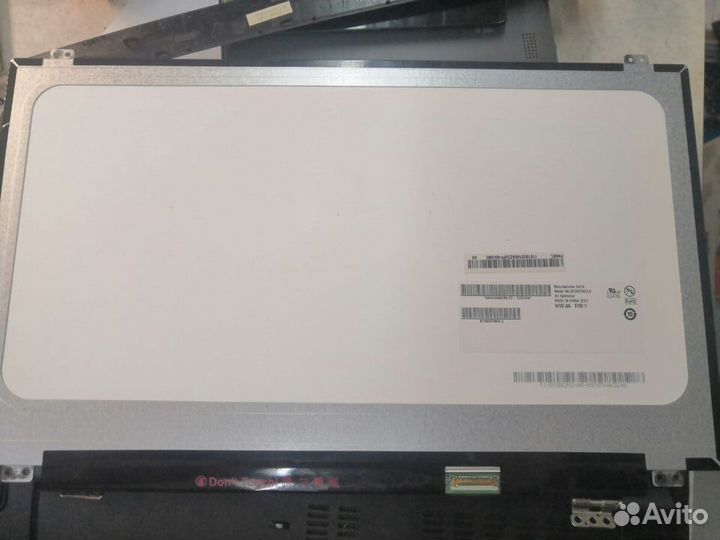 Матрица slim 15.6