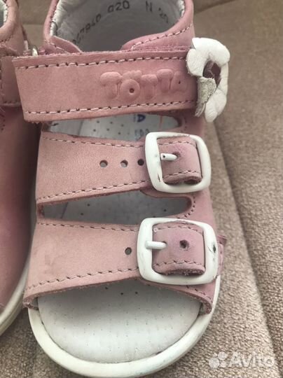 Сандалии для девочки 20 размер