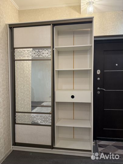 Шкаф для одежды с полками бу