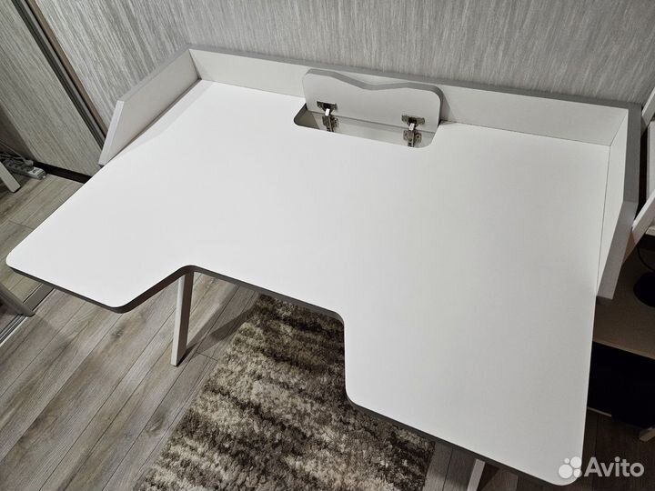 Столешница для компьютерного стола