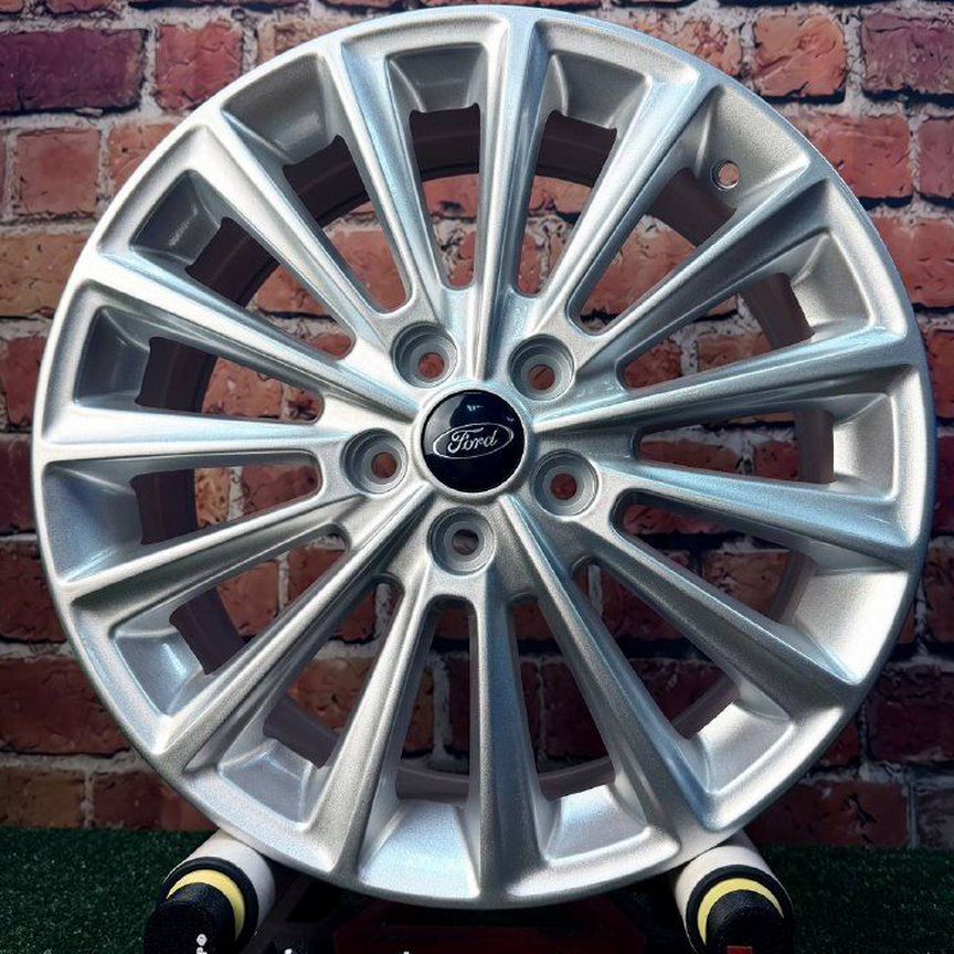 Литые диски Ford 7×R17 5×108