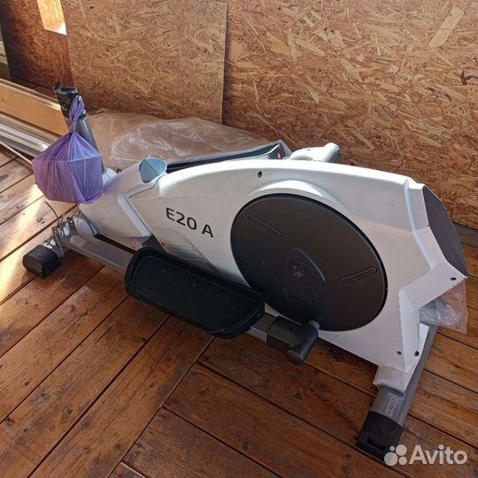 Эллиптический тренажер AppleGate E20 A