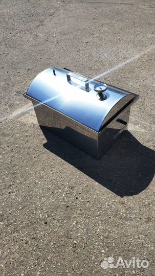 Коптильня гидрозатвором/купольной крышкой Сундучок