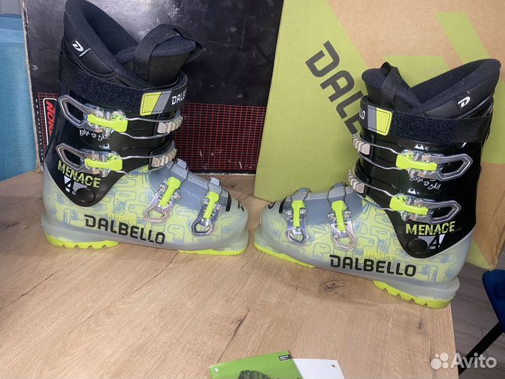 Горнолыжные ботинки детские 23 Dalbello