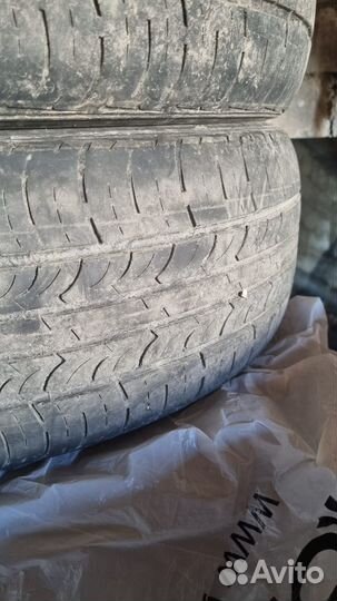 Roadstone Classe Premiere CP672 215/60 R17