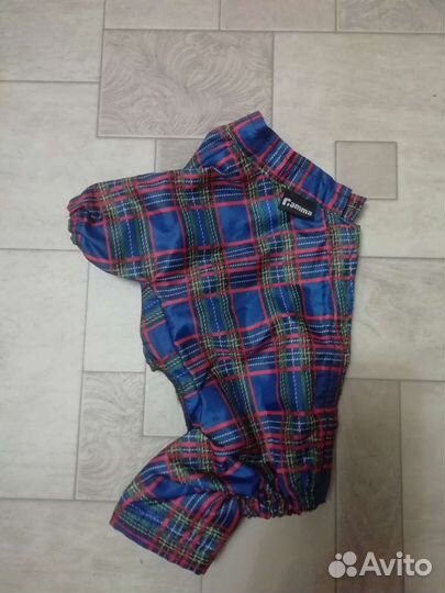 Комбинезоны и лежанки для животных