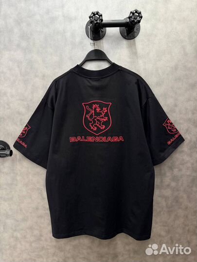 Футболка Balenciaga оверсайз (хит 2025)