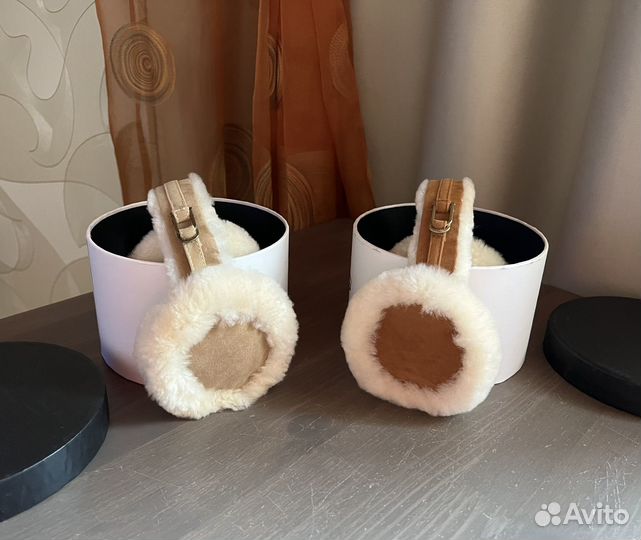 Наушники Ugg из натуральной овчины