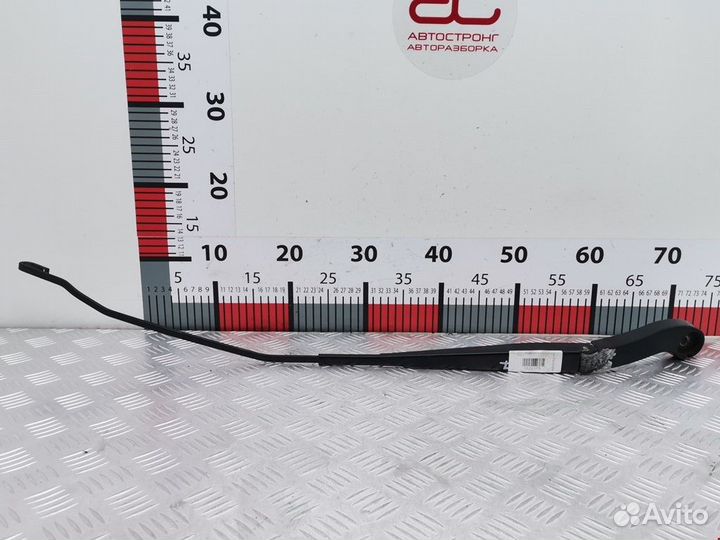 Щеткодержатель (поводок стеклоочистителя, дворник)