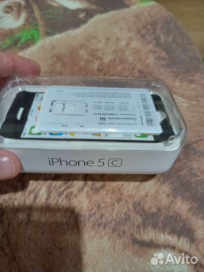 iPhone 5C, 8 ГБ