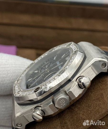 Женские часы Audemars Piguet