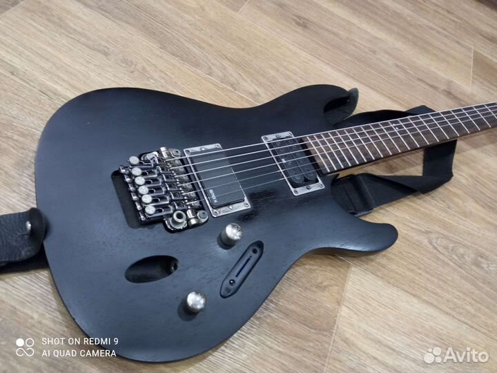 Гитара Ibanez s320