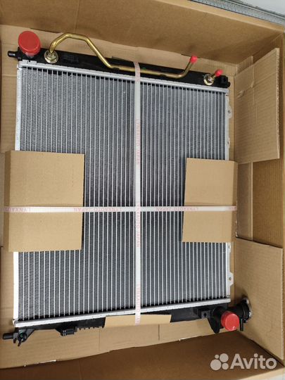 Радиатор охлаждения RB1086