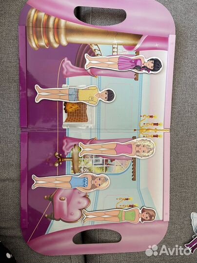 Магнитная игра «одень куклу»