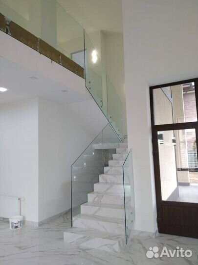 Ограждения из стекла новые