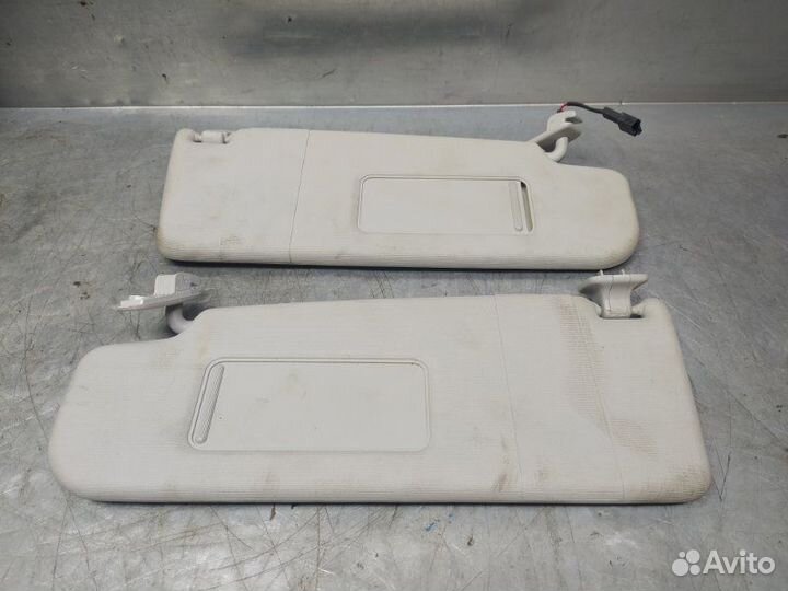 Козырек солнцезащитный (внутри) Volkswagen Golf Vi