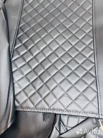 Чехлы из экокожи на Ваз 2110 Лада Приора