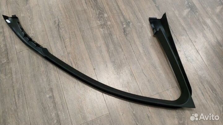 Накладка двери передняя правая Bmw 750Lix F02 N63