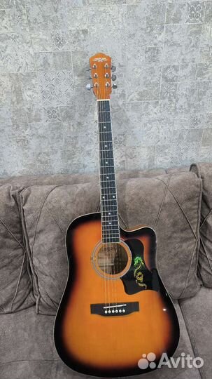 Акустическая гитара бу Caravan Music