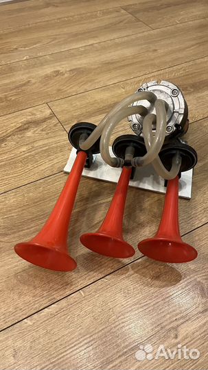 Универсальный звуковой сигнал для автомобиля