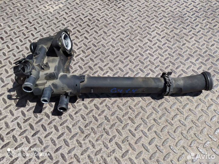 Термостат Golf 4 VW цена за корпус