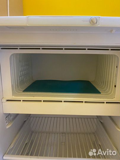 Продам холодильник Бирюса 10Е