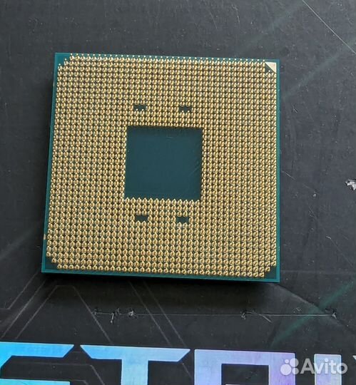 Процессор AMD Ryzen 7 2700