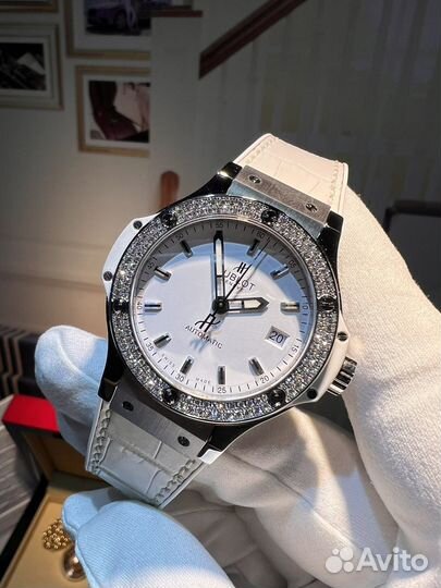 Hublot Big Bang 38mm Diamonds Automatic