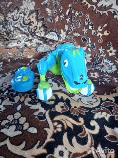 Динозавр на радиоуправлении