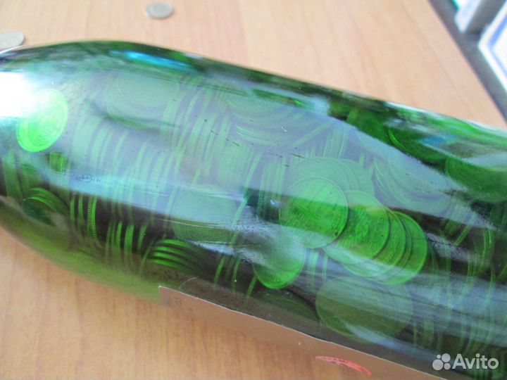 10 копеек СССР в бутылке из под шампанского