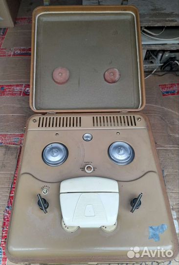 Ламповый магнитофон Яуза-5