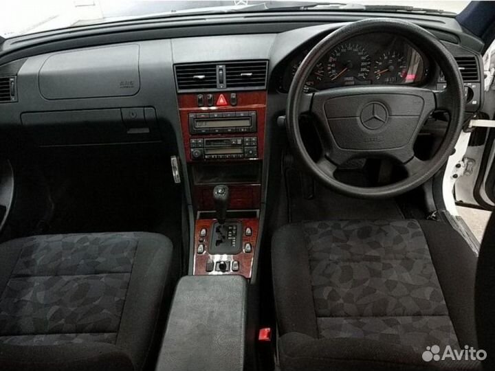 Разбор Mercedes W202