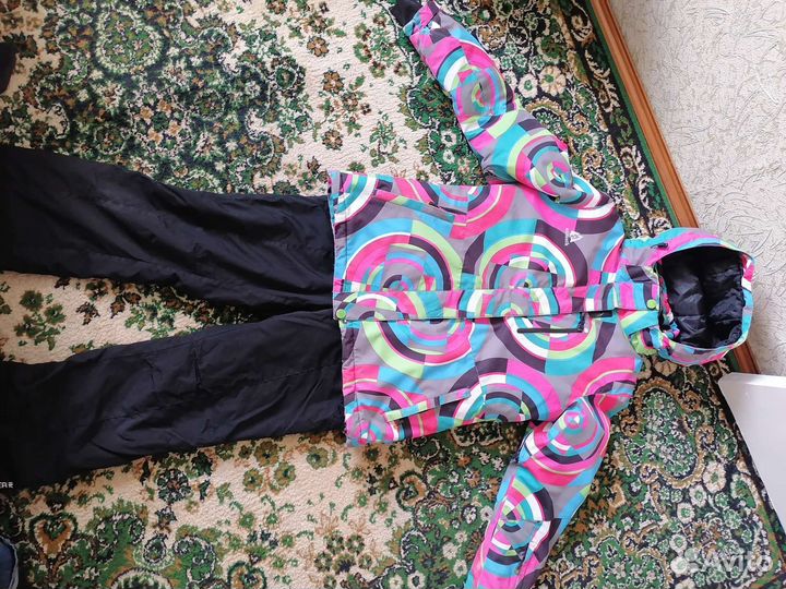 Спортивный костюм женский