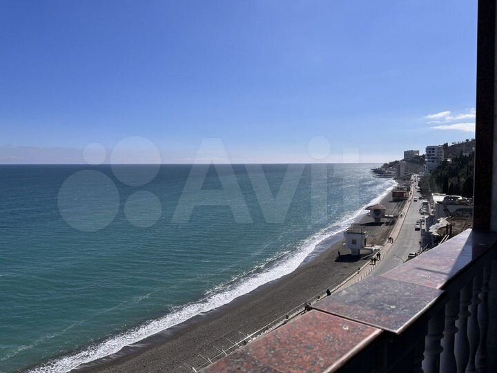 3-к. апартаменты, 82 м², 6/10 эт.