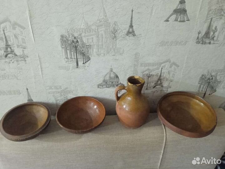 Старинные глиняные тарелки