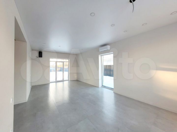 Коттедж 133 м² на участке 8 сот.