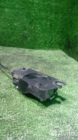 Ручка двери задней внутренняя левая Ford Focus