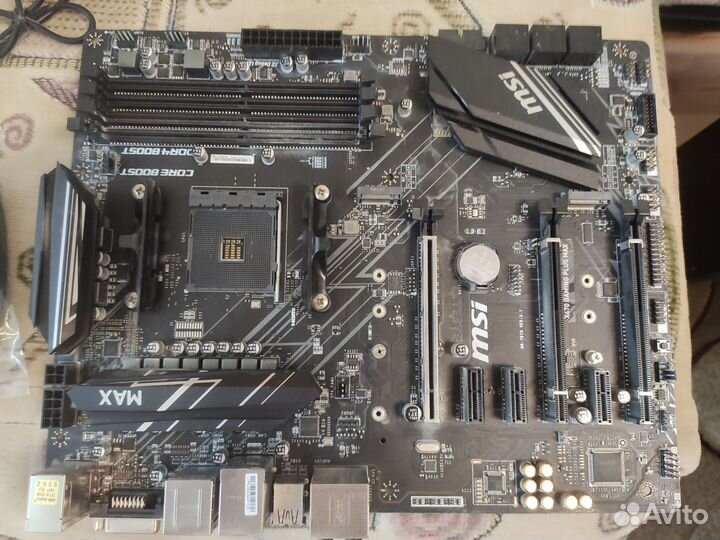 Системная плата MSI X470 Gaming Plus Max