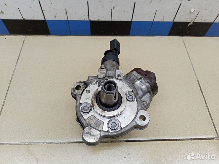 Б/У Б/У тнвд 13518577643 BMW