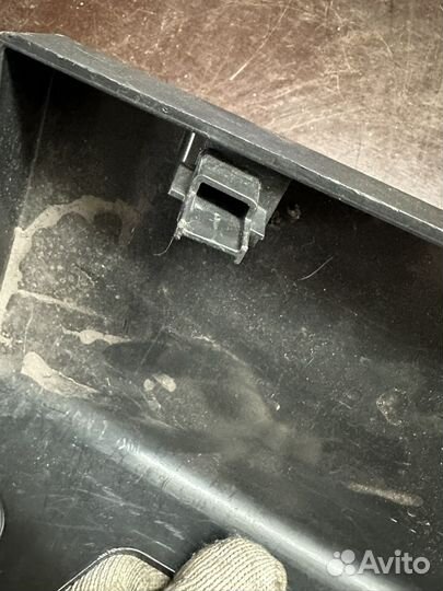 Крышка Scania 6 2528332