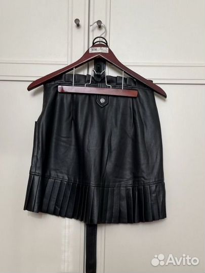 Юбки женские Zara