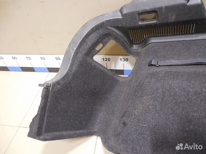 Обшивка багажника Auris (E15) 2006-2012