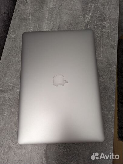 Apple MacBook Pro Retina 15-inch mid 2015 (16/256)