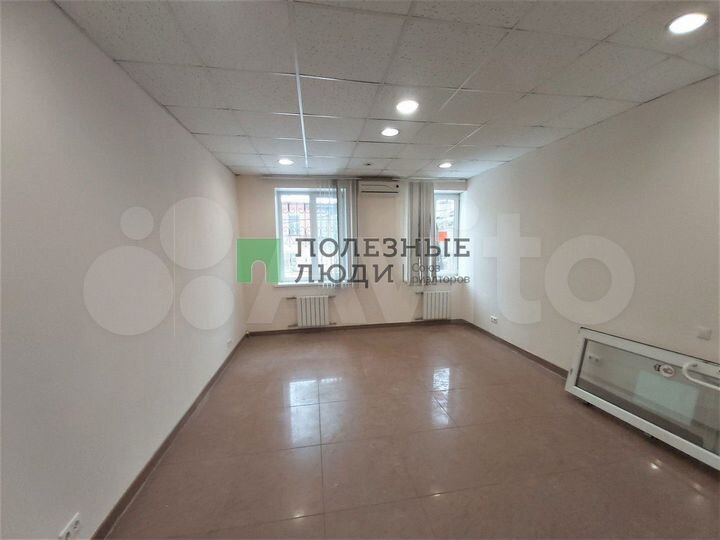 Сдам торговое помещение, 20 м²