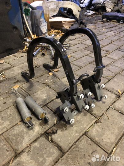 Петли багажника volkswagen polo 5