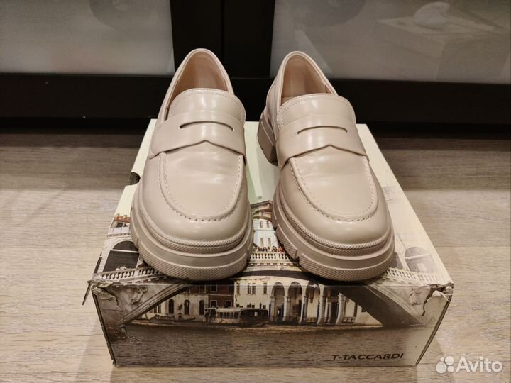 Пенни-лоферы женские T.Teccardi 38 размер