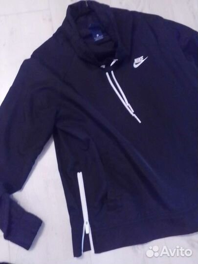 Спортивный костюм женский Nike